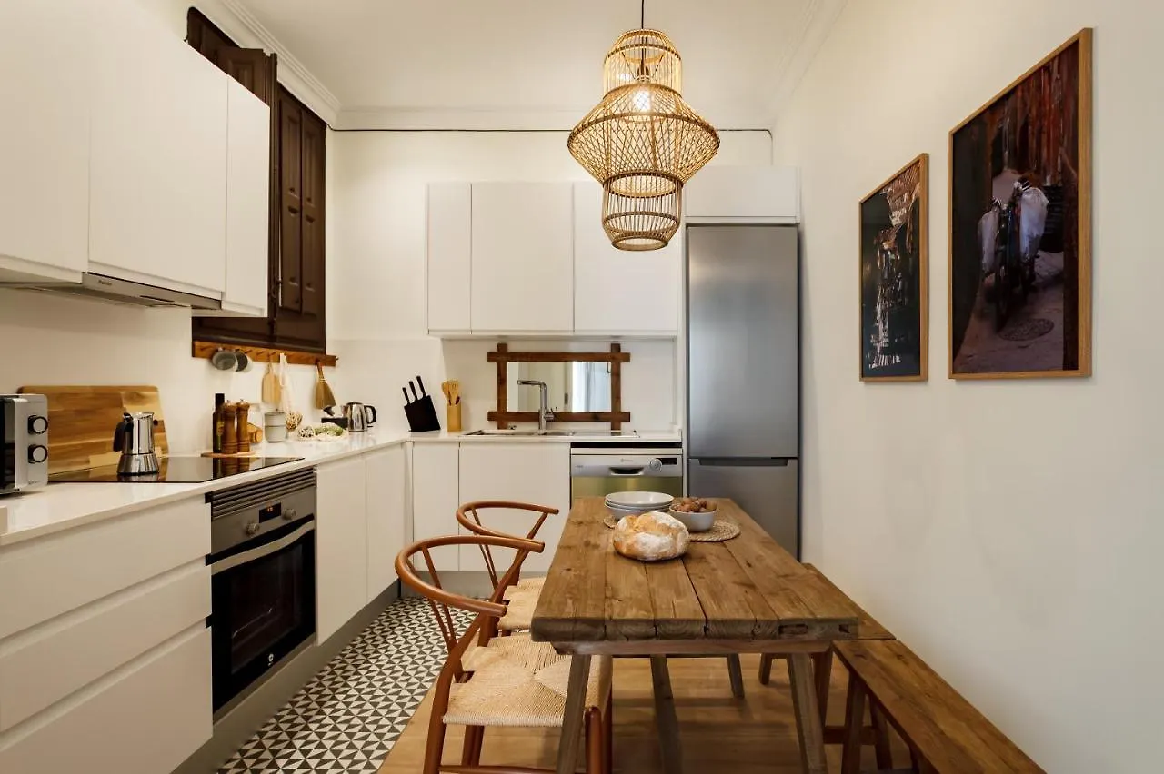 Hidalgo - Two Bedroom Apartment In Eixample Barcelona