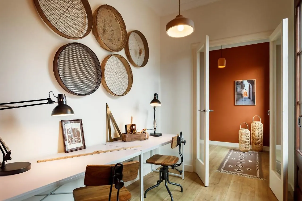 Hidalgo - Two Bedroom Apartment In Eixample Барселона