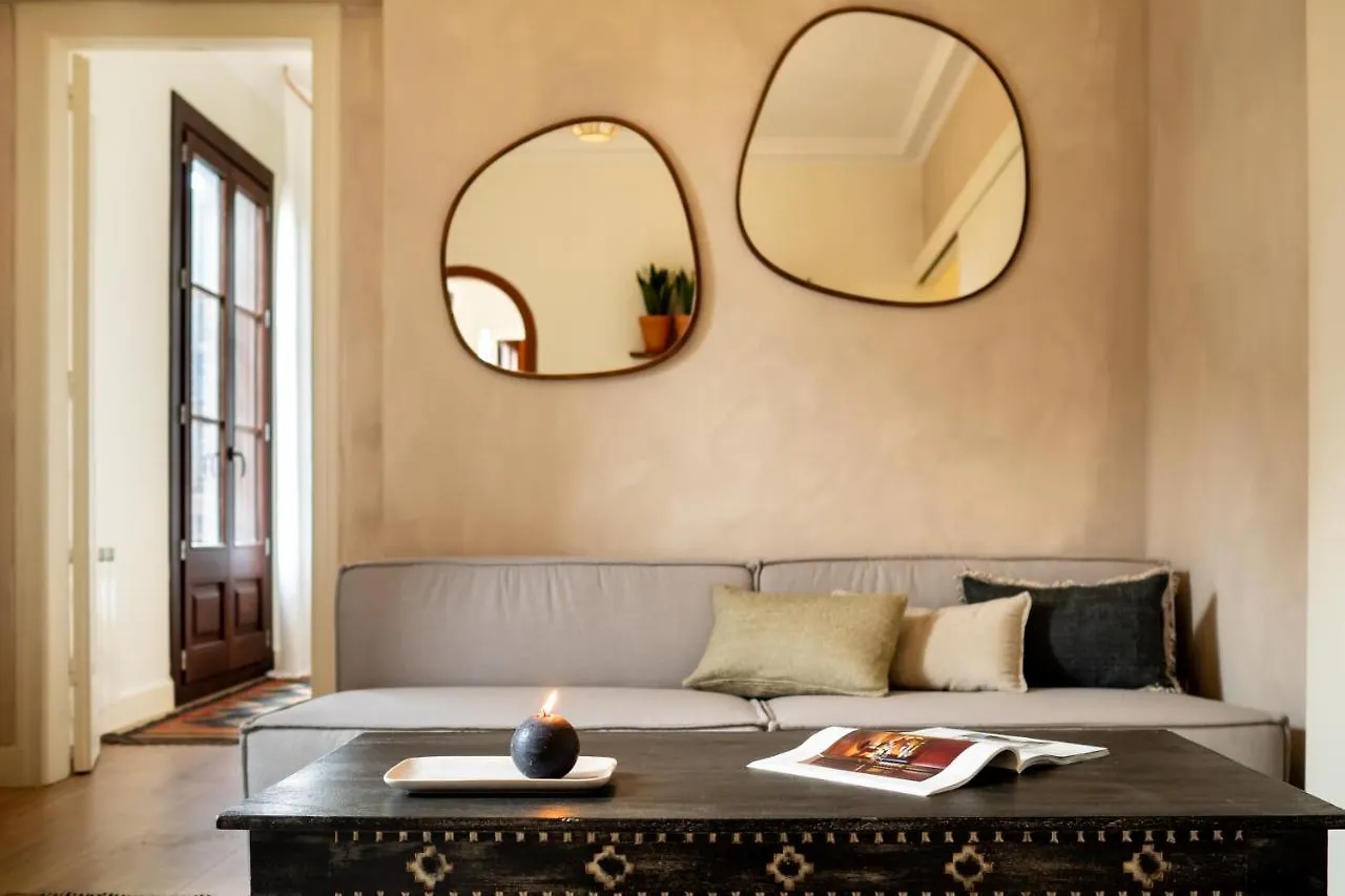 Hidalgo - Two Bedroom Apartment In Eixample Барселона