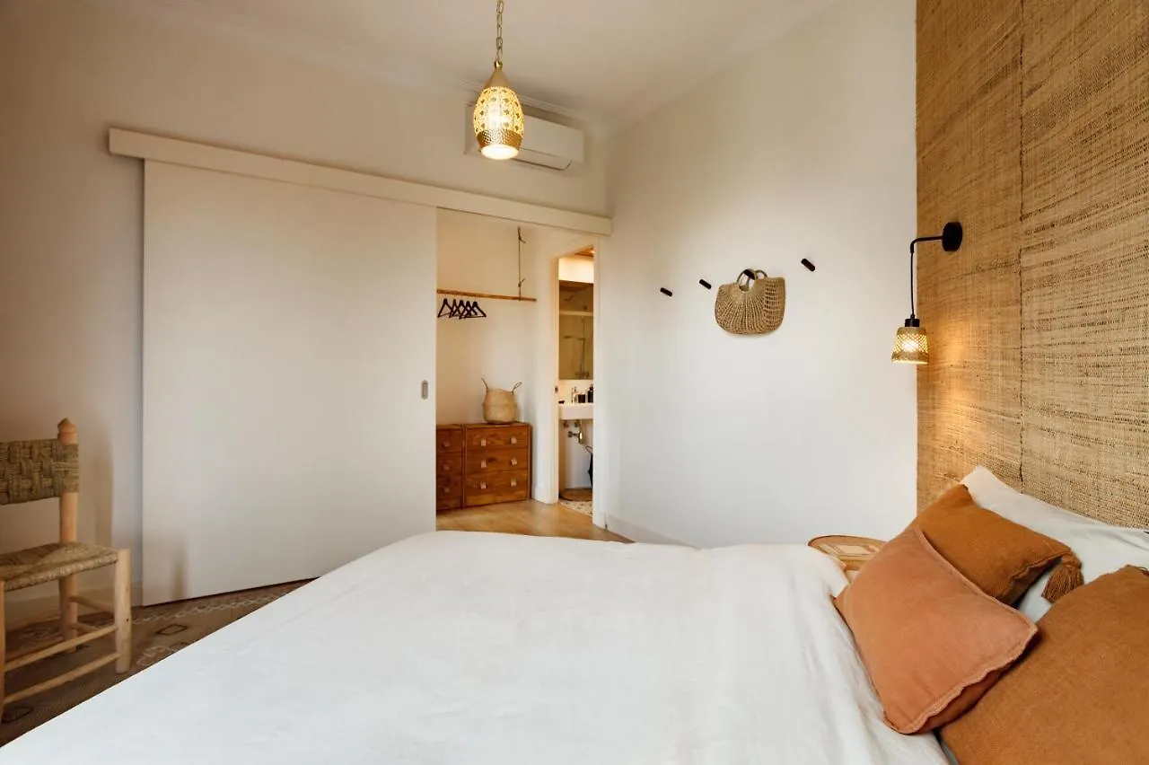 Hidalgo - Two Bedroom Apartment In Eixample Барселона Испания